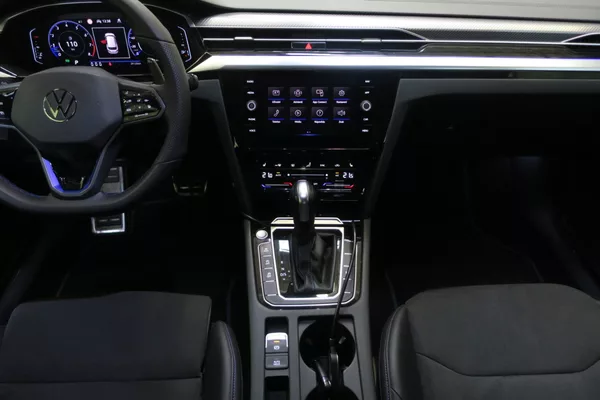Volkswagen Arteon Shooting Brake 2.0 TSI 235kW BMT 4MOT DSG R - foto 27