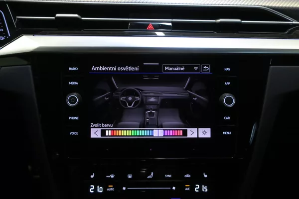 Volkswagen Arteon Shooting Brake 2.0 TSI 235kW BMT 4MOT DSG R - foto 32