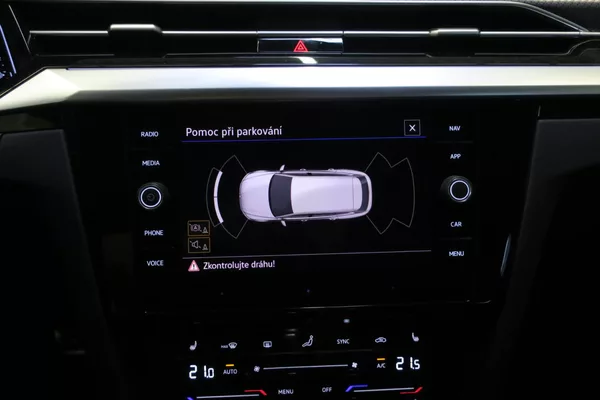 Volkswagen Arteon Shooting Brake 2.0 TSI 235kW BMT 4MOT DSG R - foto 34