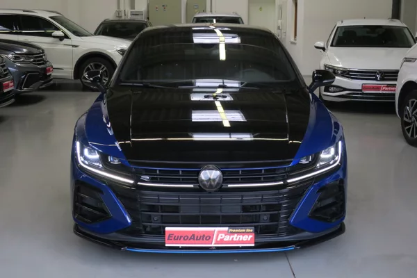 Volkswagen Arteon Shooting Brake 2.0 TSI 235kW BMT 4MOT DSG R - foto 6