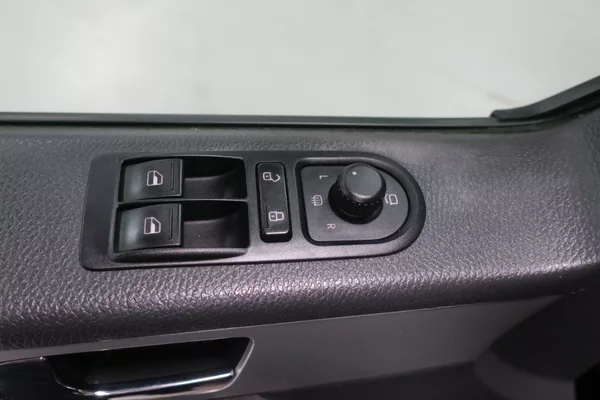 Volkswagen Multivan T5.1 Long Comfort 4Motion DSG - foto 10
