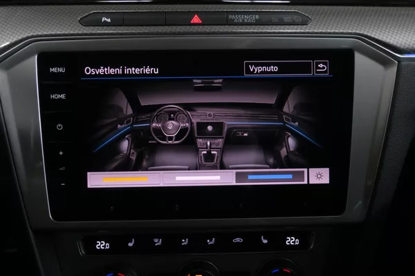 Volkswagen Passat Variant 2.0 TDI 176kW 4M. DSG Alltrack - foto 32