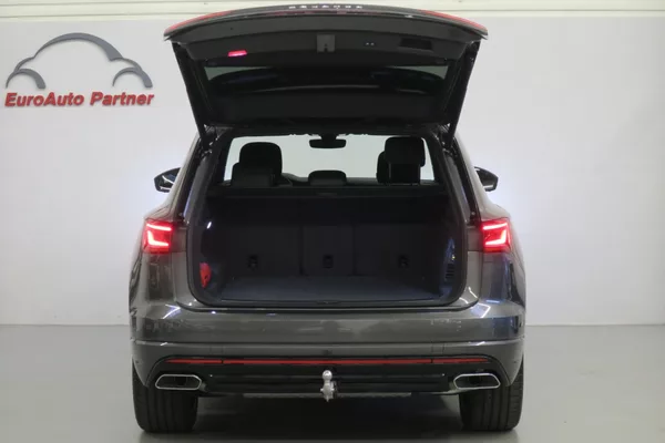 Volkswagen Touareg R-Line 3,0TDI 210kW Nez. top. - foto 40