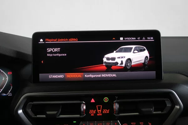 BMW X3 M Sport xDrive 20d, Nez. top. - foto 27