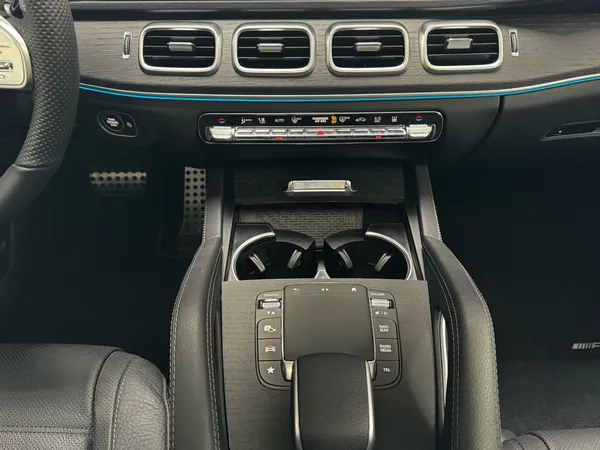 Mercedes-Benz GLS 400d AMG Pano NezTop ZÁRUKA - foto 22