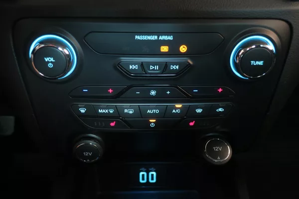 Ford Ranger D.Cab Wildtrak 2.0 EcoBlue BiT - foto 30