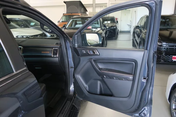 Ford Ranger D.Cab Wildtrak 2.0 EcoBlue BiT - foto 36