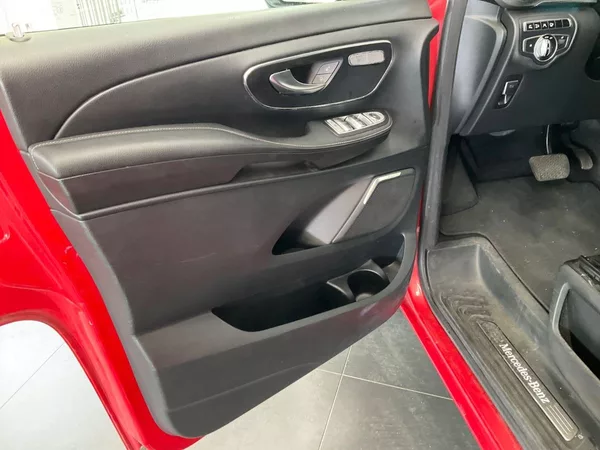 Mercedes-Benz Třídy V 250d lang 4Matic Avantgarde Ed - foto 10