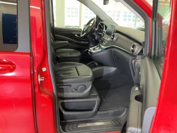 Mercedes-Benz Třídy V 250d lang 4Matic Avantgarde Ed - foto 16