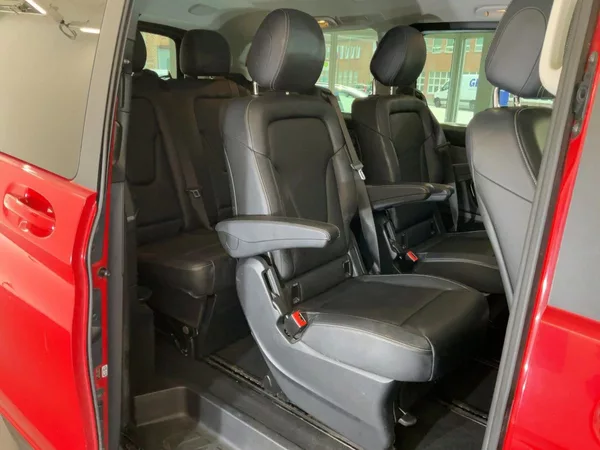 Mercedes-Benz Třídy V 250d lang 4Matic Avantgarde Ed - foto 17