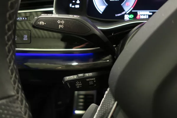 Audi Q7 S -Line 50TDI HD Matrix - foto 18