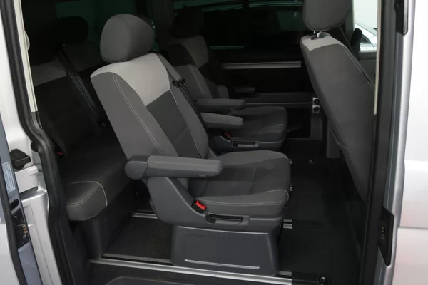 Volkswagen T5 California 2.0TDI Beach 4Mot. DSG Bi-XEN - foto 29