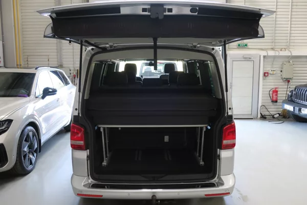 Volkswagen T5 California 2.0TDI Beach 4Mot. DSG Bi-XEN - foto 36