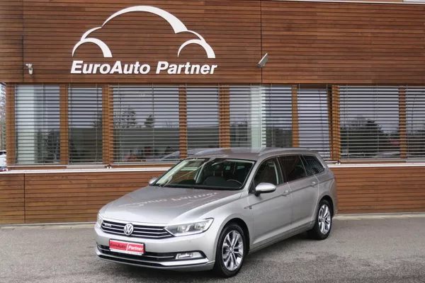 Volkswagen Passat 2.0TDI 140kW 4MOT DSG Highline