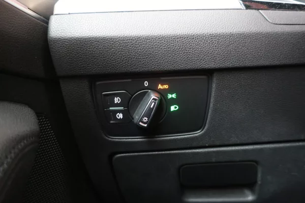 Volkswagen Passat 2.0TDI 140kW 4MOT DSG Highline - foto 19