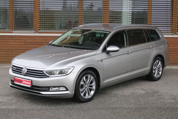 Volkswagen Passat 2.0TDI 140kW 4MOT DSG Highline - foto 2