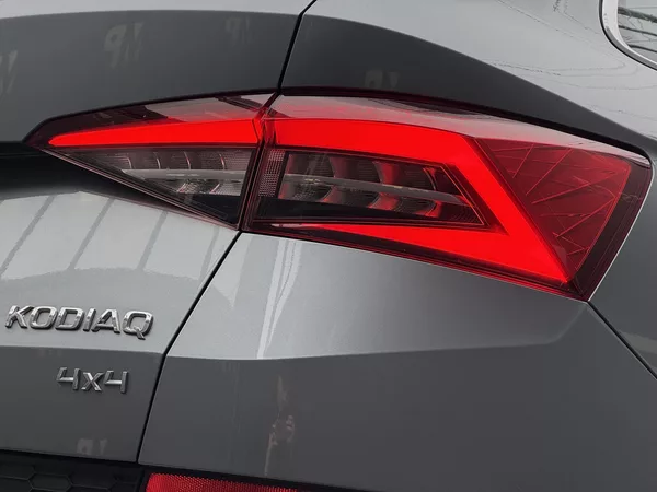 Škoda Kodiaq 2.0TDI 4X4 DSG, Style, Canton - foto 36