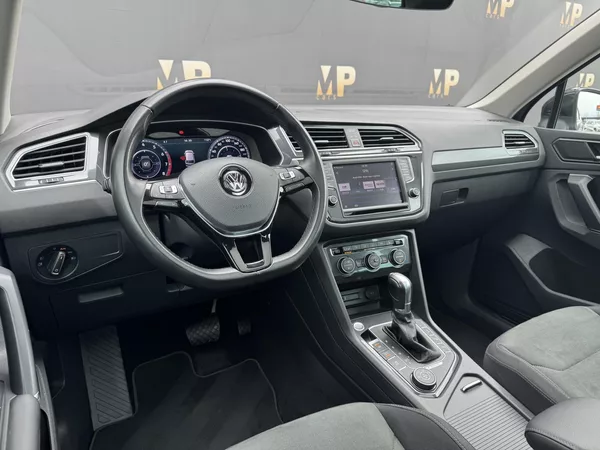 Volkswagen Tiguan 2.0TSi DSG 4M, Highline, 1.Maj - foto 14