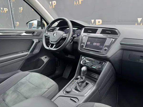 Volkswagen Tiguan 2.0TSi DSG 4M, Highline, 1.Maj - foto 15