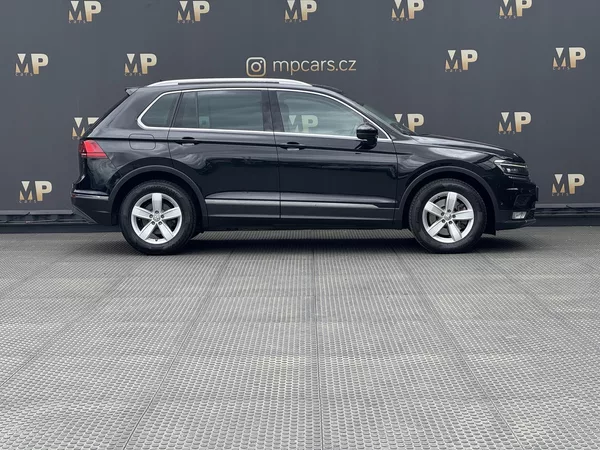 Volkswagen Tiguan 2.0TSi DSG 4M, Highline, 1.Maj - foto 4