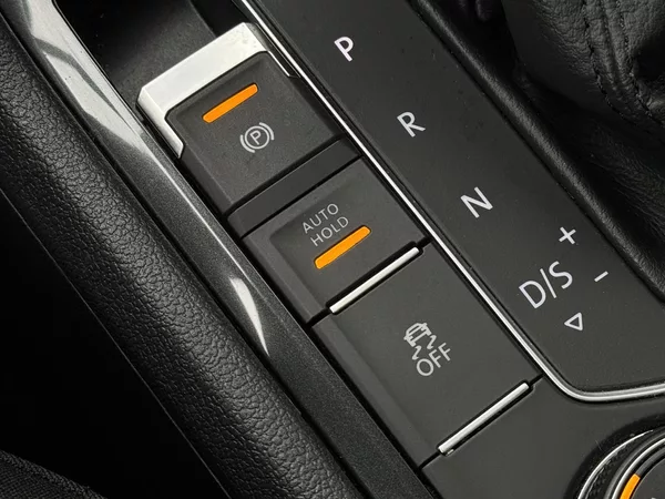 Volkswagen Tiguan 2.0TSi DSG 4M, Highline, 1.Maj - foto 42