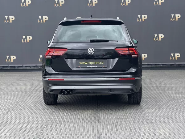Volkswagen Tiguan 2.0TSi DSG 4M, Highline, 1.Maj - foto 8
