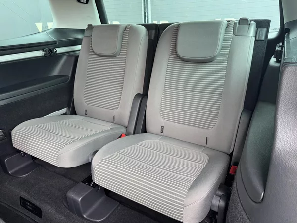 Seat Alhambra 2.0TDi MAN Style,7míst, tažné - foto 20