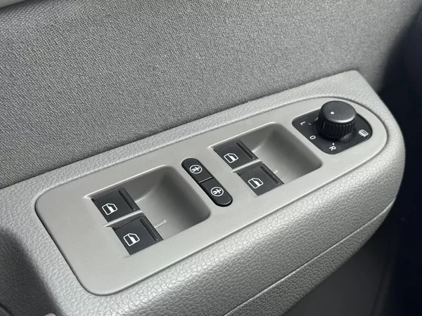 Seat Alhambra 2.0TDi MAN Style,7míst, tažné - foto 31