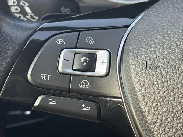 Volkswagen Tiguan 2.0TDi 4M DSG, Kessy, Panorama - foto 26