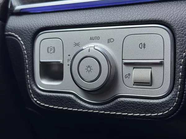 Mercedes-Benz GLE 400d 4M, AMG Line, 360°, DPH - foto 25