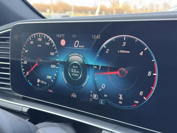 Mercedes-Benz GLE 400d 4M, AMG Line, 360°, DPH - foto 28