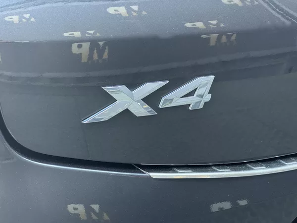 BMW X4 2.0 xDrive20d, PANO, DPH, WIFI - foto 38