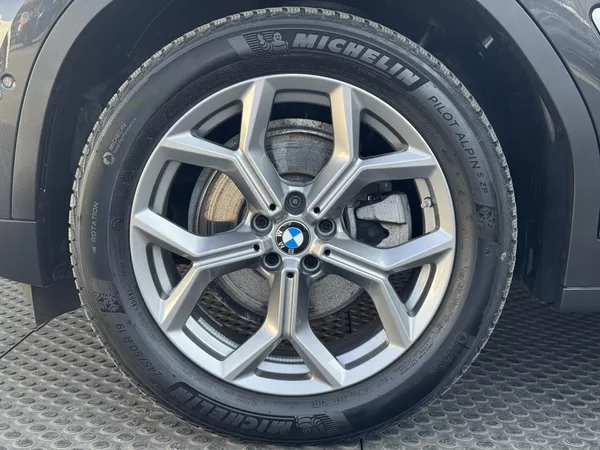 BMW X4 2.0 xDrive20d, PANO, DPH, WIFI - foto 41