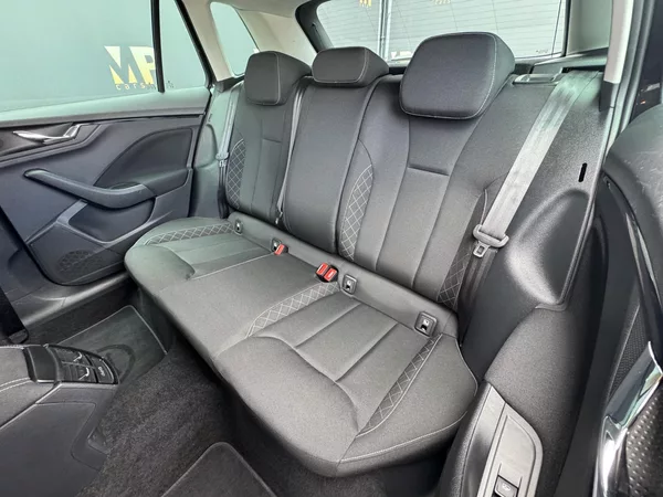 Škoda Kamiq 1.0TSi DSG Style, Kamera, ACC - foto 17