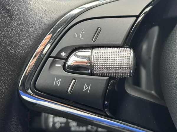 Škoda Kamiq 1.0TSi DSG Style, Kamera, ACC - foto 24