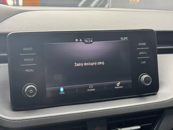 Škoda Kamiq 1.0TSi DSG Style, Kamera, ACC - foto 34