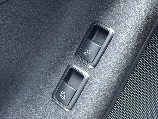 Mercedes-Benz GLE 350D 190kW 4M, AIRMATIC, 360° - foto 26