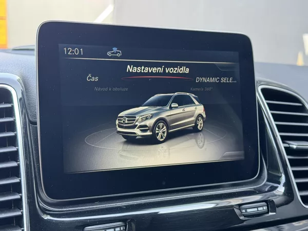 Mercedes-Benz GLE 350D 190kW 4M, AIRMATIC, 360° - foto 33