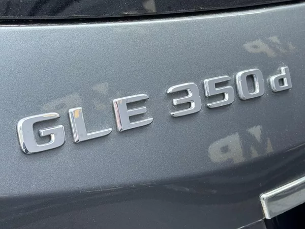 Mercedes-Benz GLE 350D 190kW 4M, AIRMATIC, 360° - foto 46