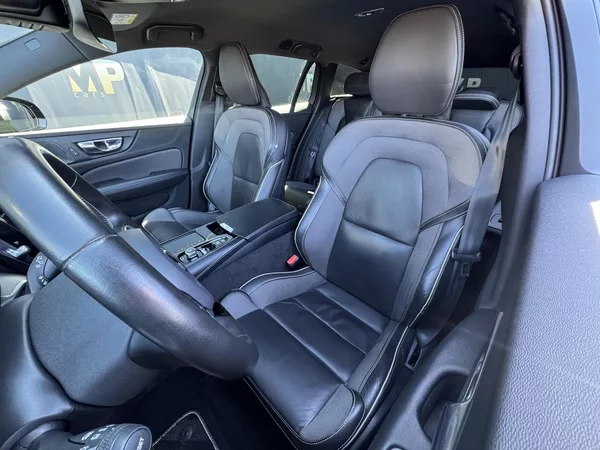 Volvo V60 2,0 T8 4X4, Recharge, Polestar - foto 16