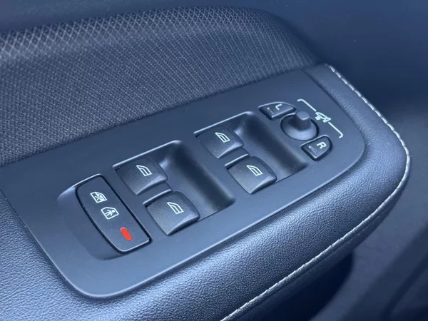 Volvo V60 2,0 T8 4X4, Recharge, Polestar - foto 23