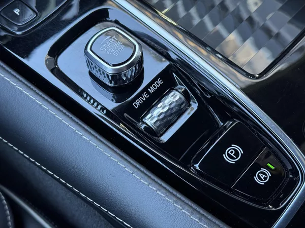 Volvo V60 2,0 T8 4X4, Recharge, Polestar - foto 37