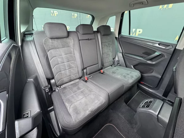 Volkswagen Tiguan 2.0TDi DSG 4M Highline Virtual - foto 19