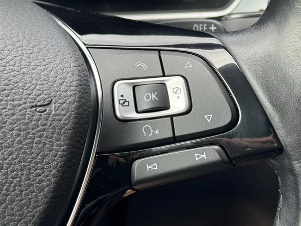 Volkswagen Tiguan 2.0TDi DSG 4M Highline Virtual - foto 29