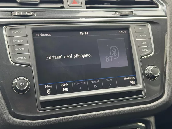 Volkswagen Tiguan 2.0TDi DSG 4M Highline Virtual - foto 32