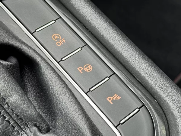 Volkswagen Tiguan 2.0TDi DSG 4M Highline Virtual - foto 37