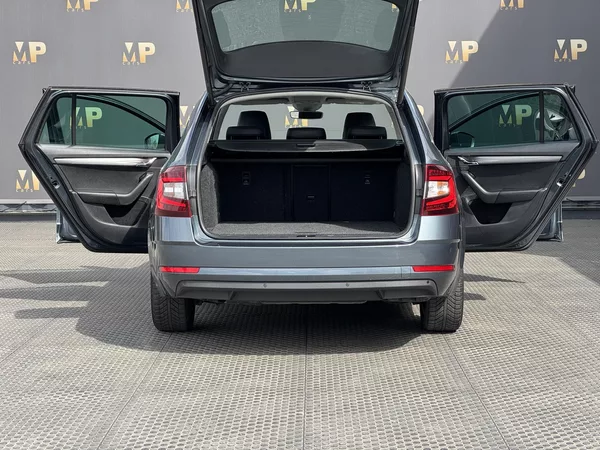 Škoda Octavia III 1.6TDi Style, Virtual, ACC - foto 10
