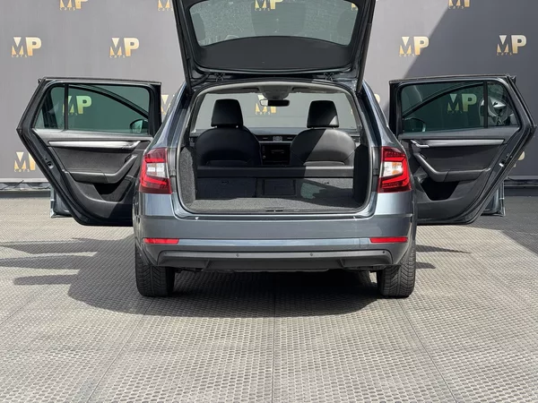 Škoda Octavia III 1.6TDi Style, Virtual, ACC - foto 11