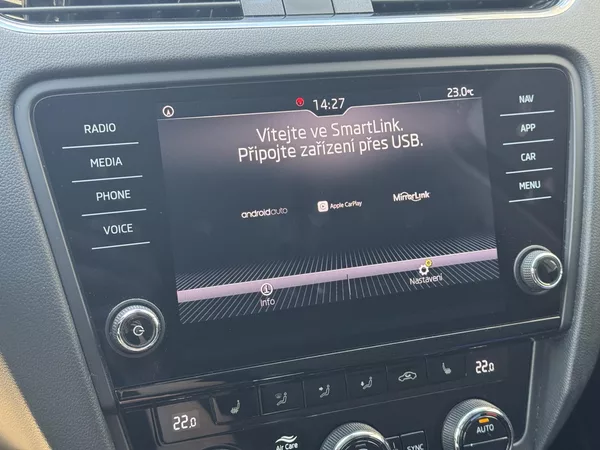 Škoda Octavia III 1.6TDi Style, Virtual, ACC - foto 38
