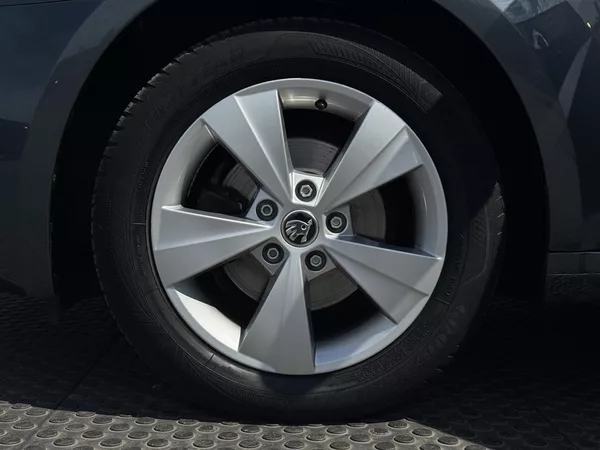Škoda Octavia III 1.6TDi Style, Virtual, ACC - foto 45